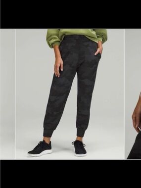 Lululemon Ready to Rulu High-Rise Jogger 7/8 Length Heritage 365 Camo